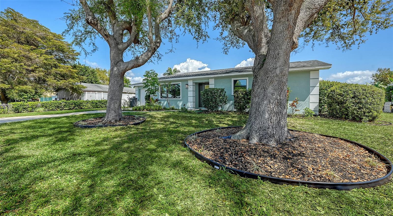 BONNIE LYNN ESTATES - Residential