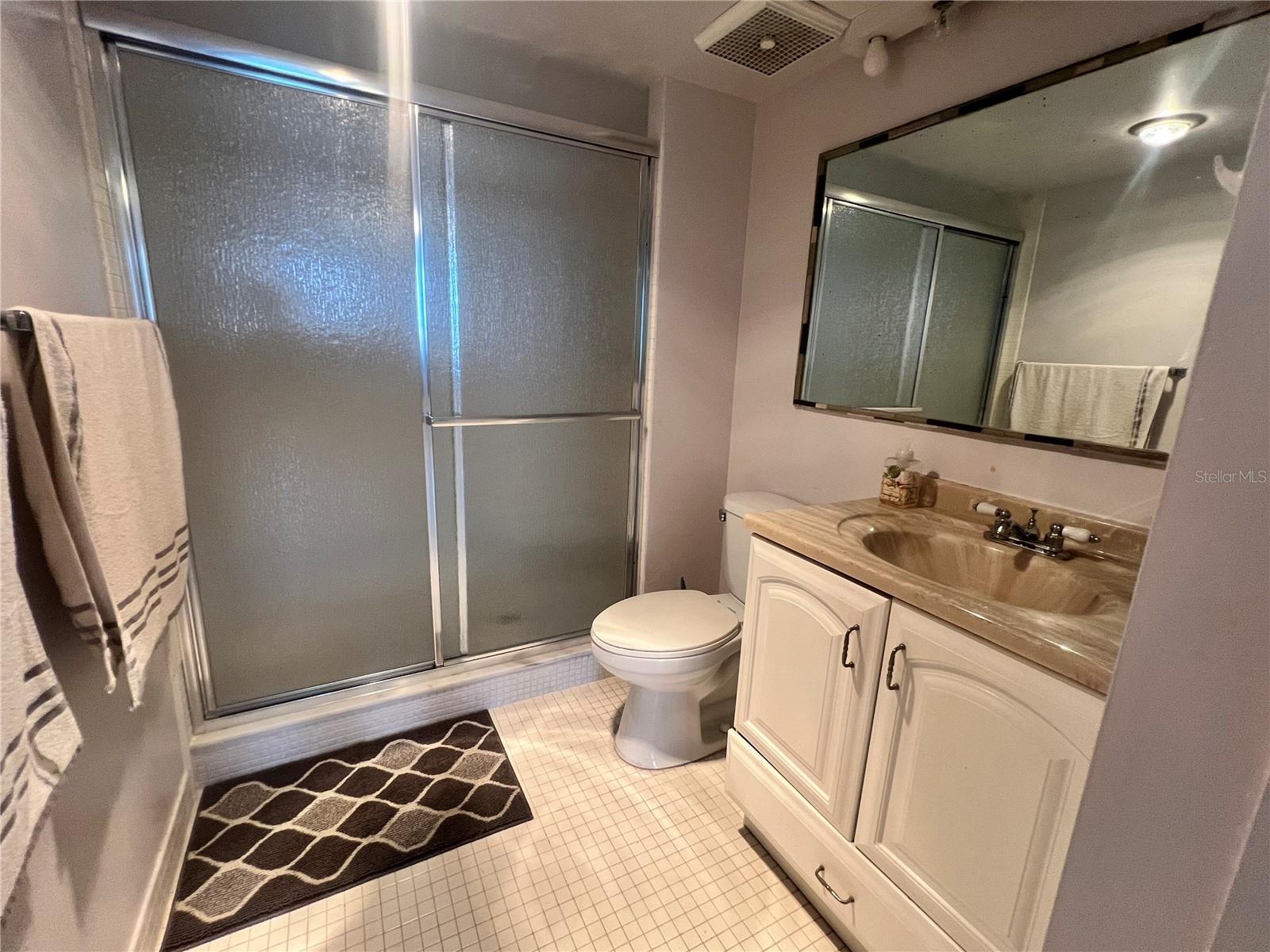 STARBOARD TOWER - Residential Lease