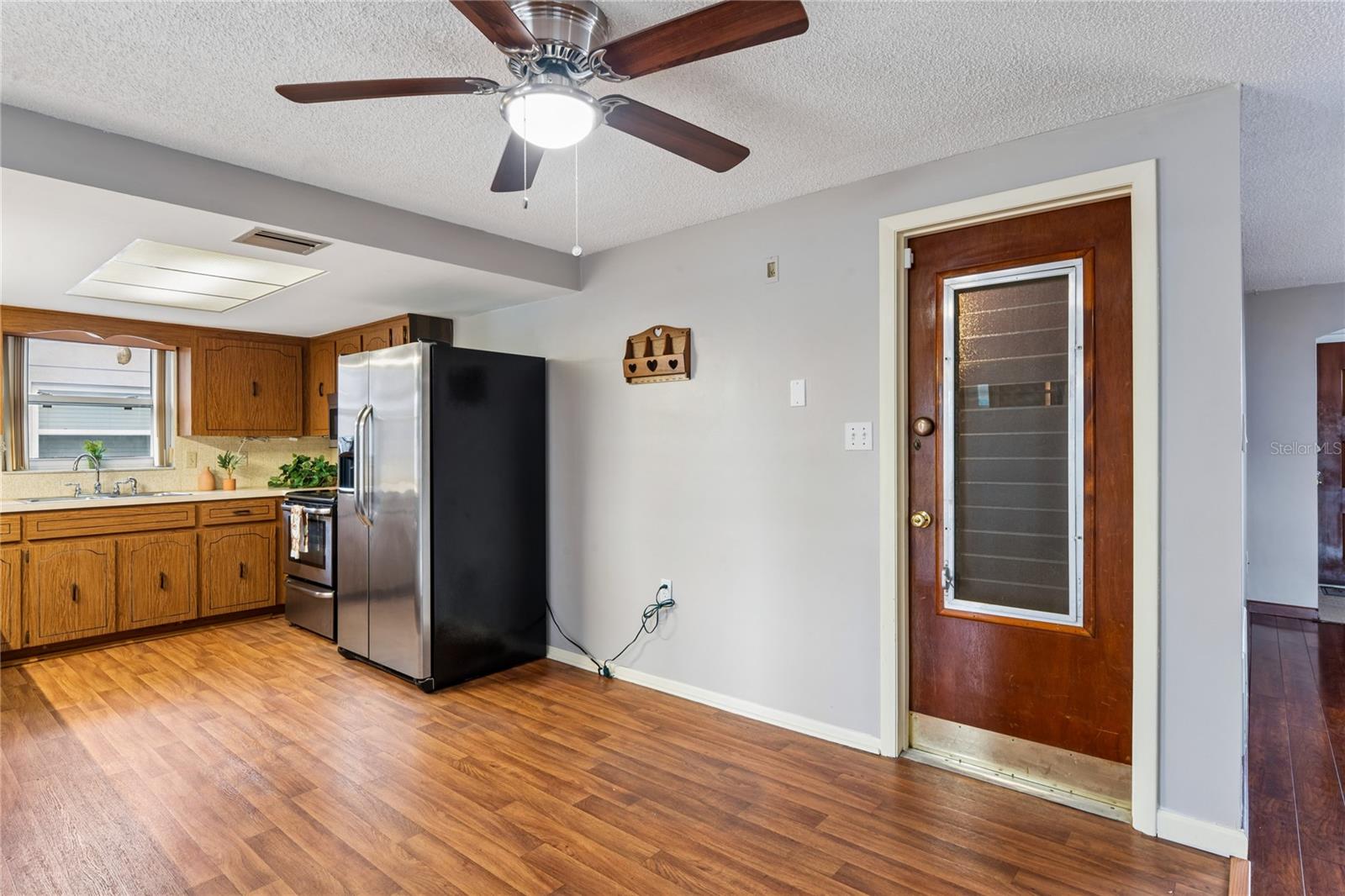 EMBASSY HILLS - Residential