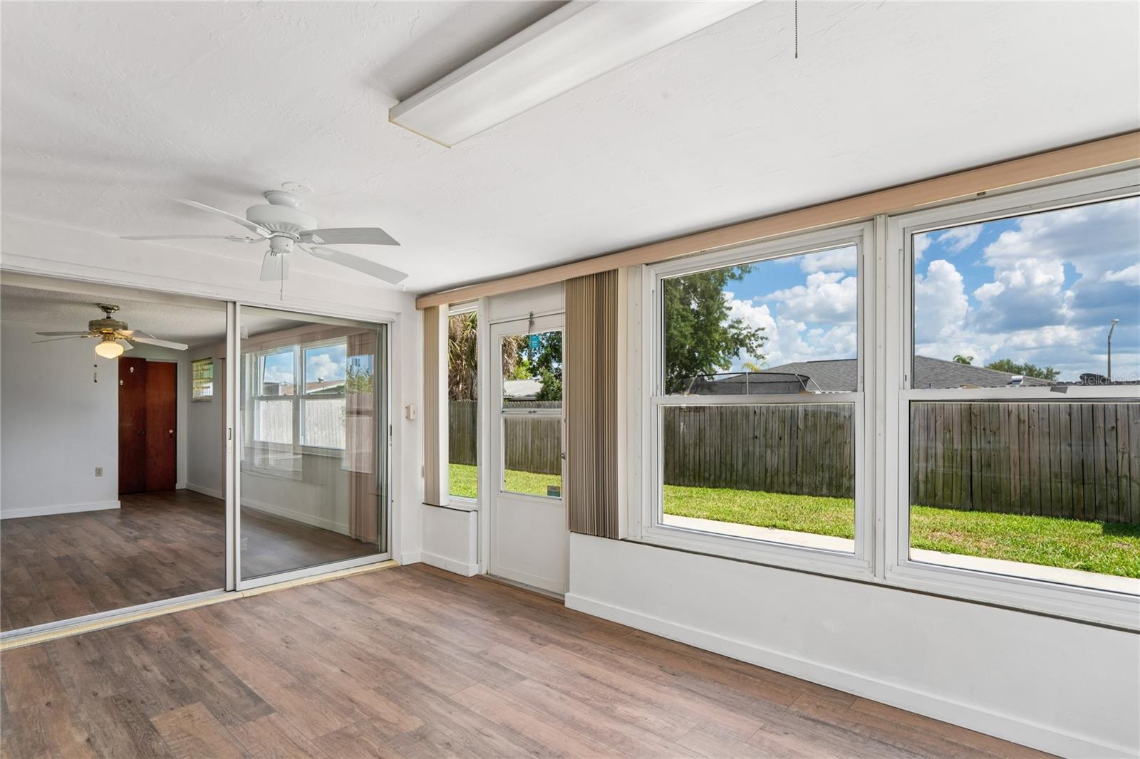 EMBASSY HILLS - Residential