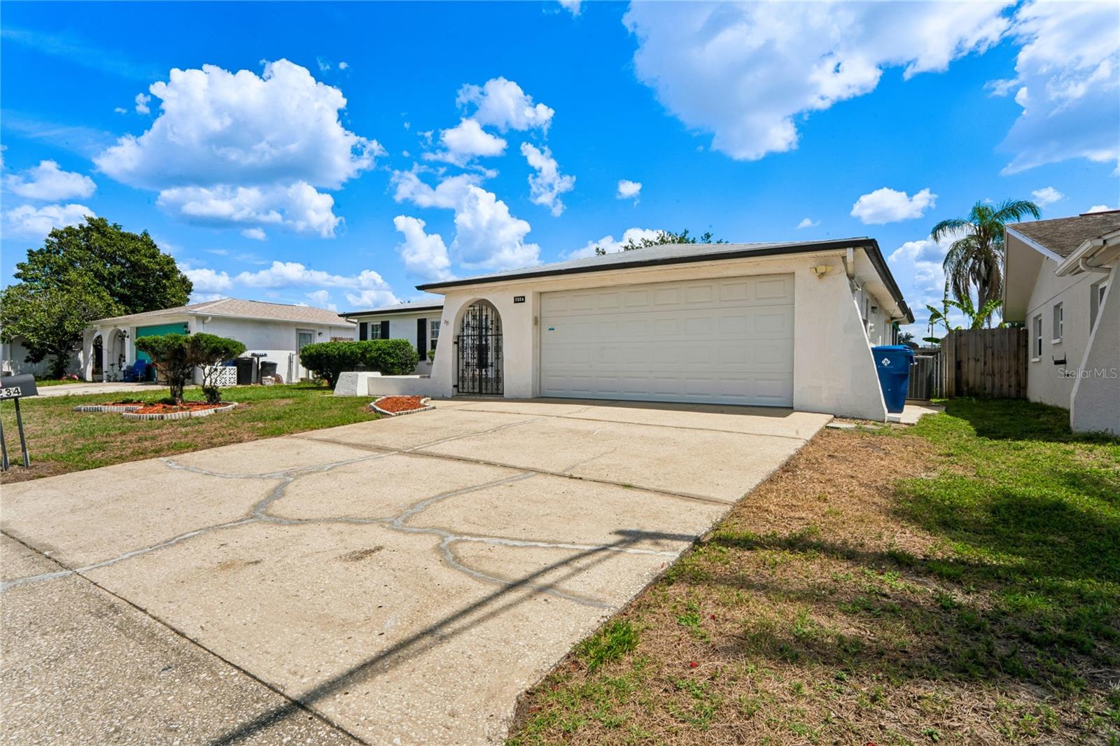 EMBASSY HILLS - Residential