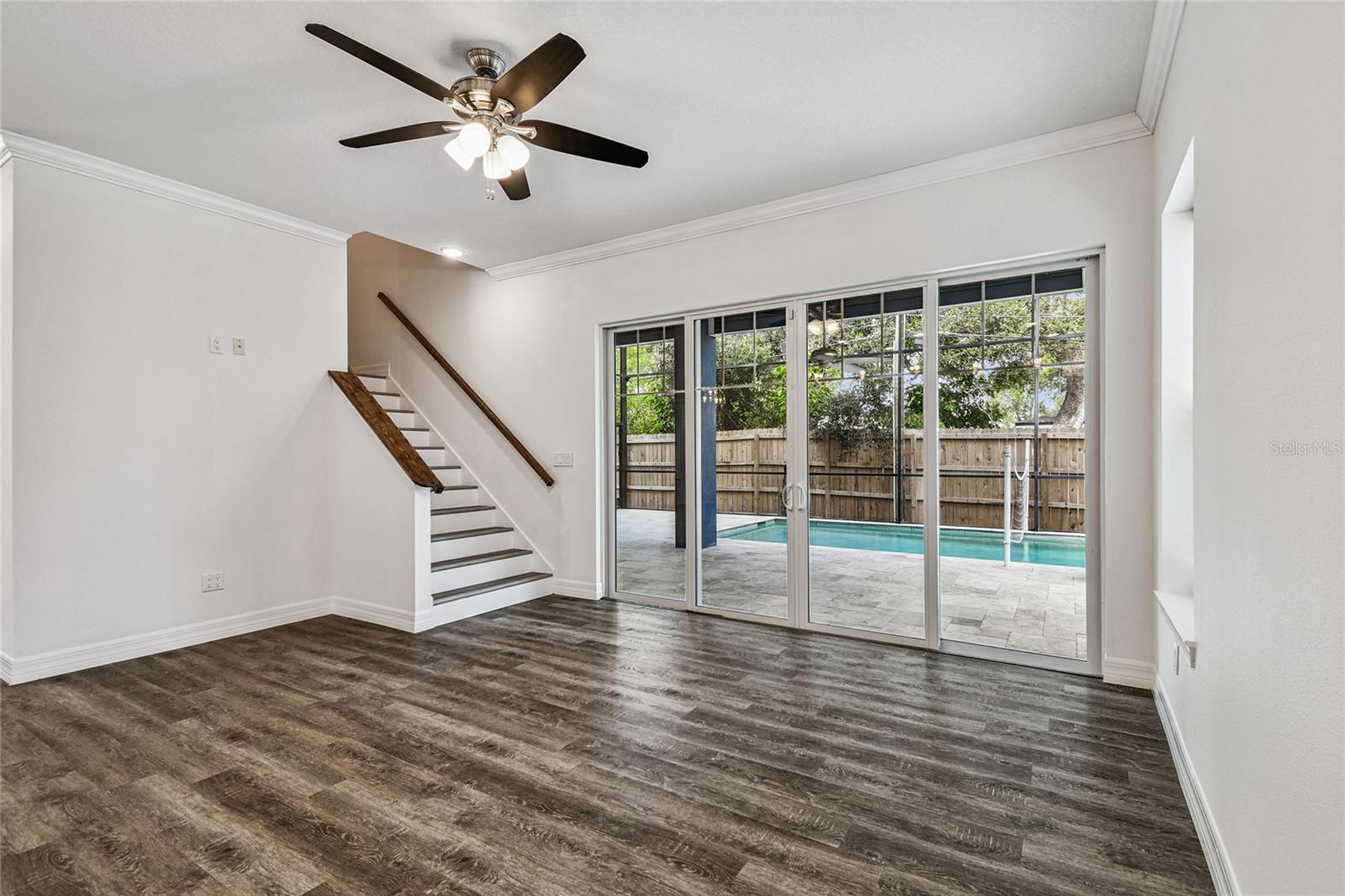 LAKE BREEZE SUB - Residential