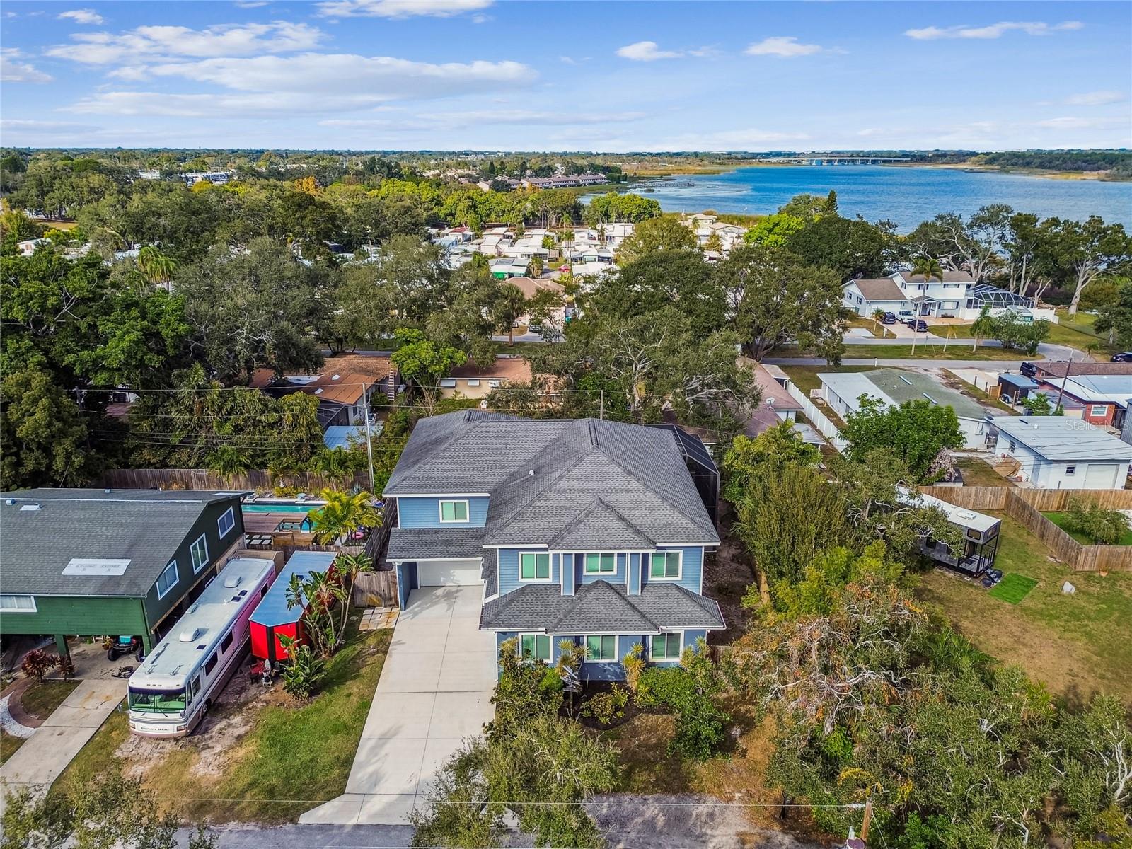 LAKE BREEZE SUB - Residential