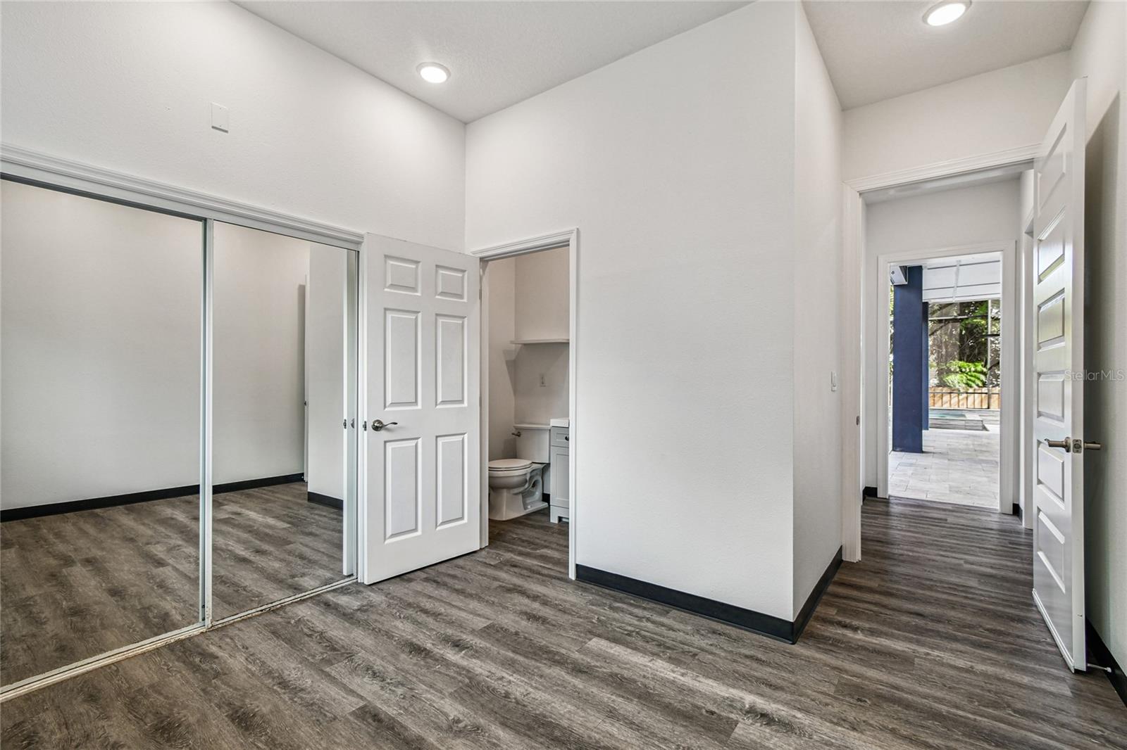 LAKE BREEZE SUB - Residential