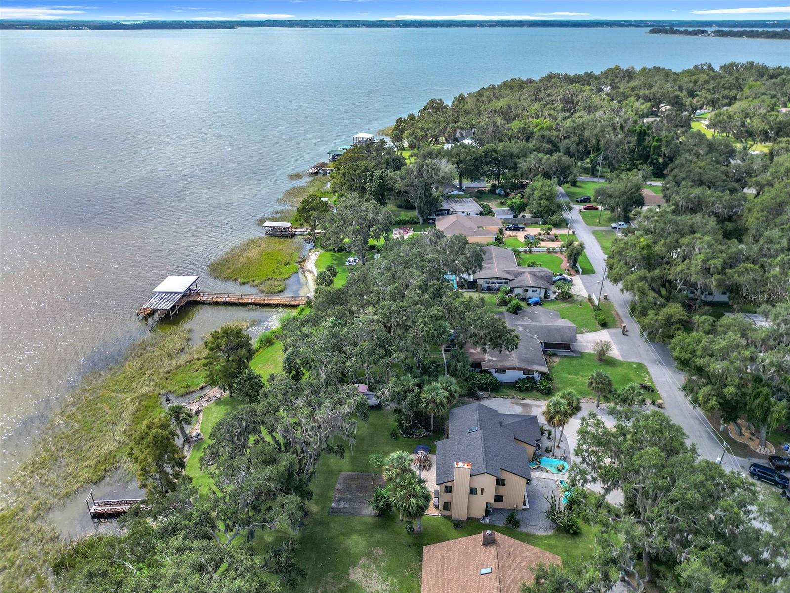 WATERS OF LAKE GRIFFIN - Residential