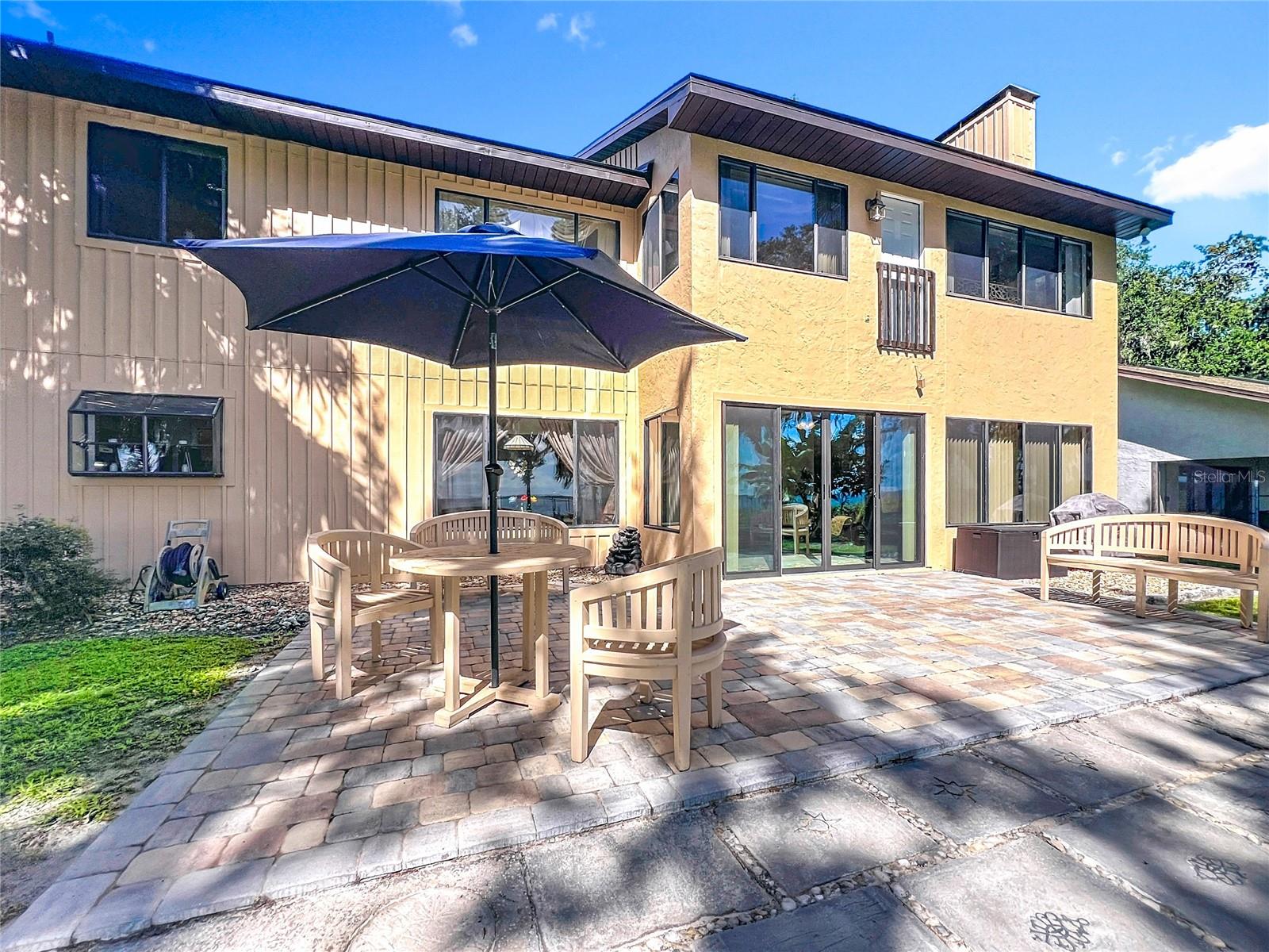 WATERS OF LAKE GRIFFIN - Residential