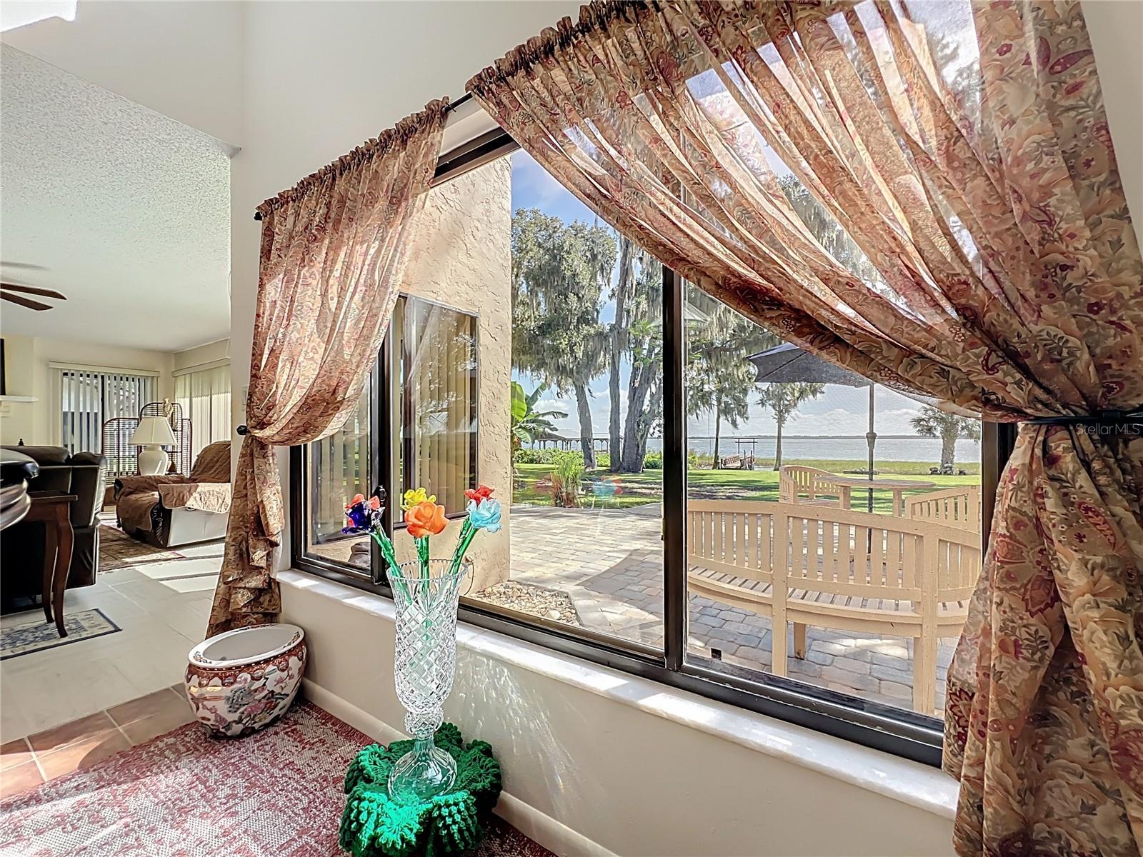 WATERS OF LAKE GRIFFIN - Residential