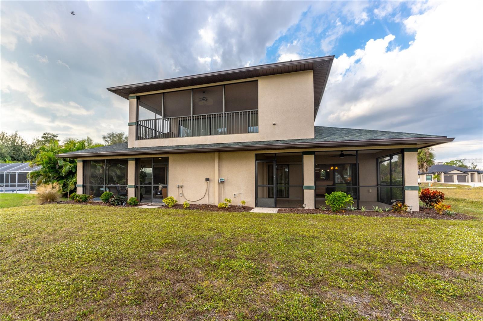 DEL RIO/ROTONDA - Residential