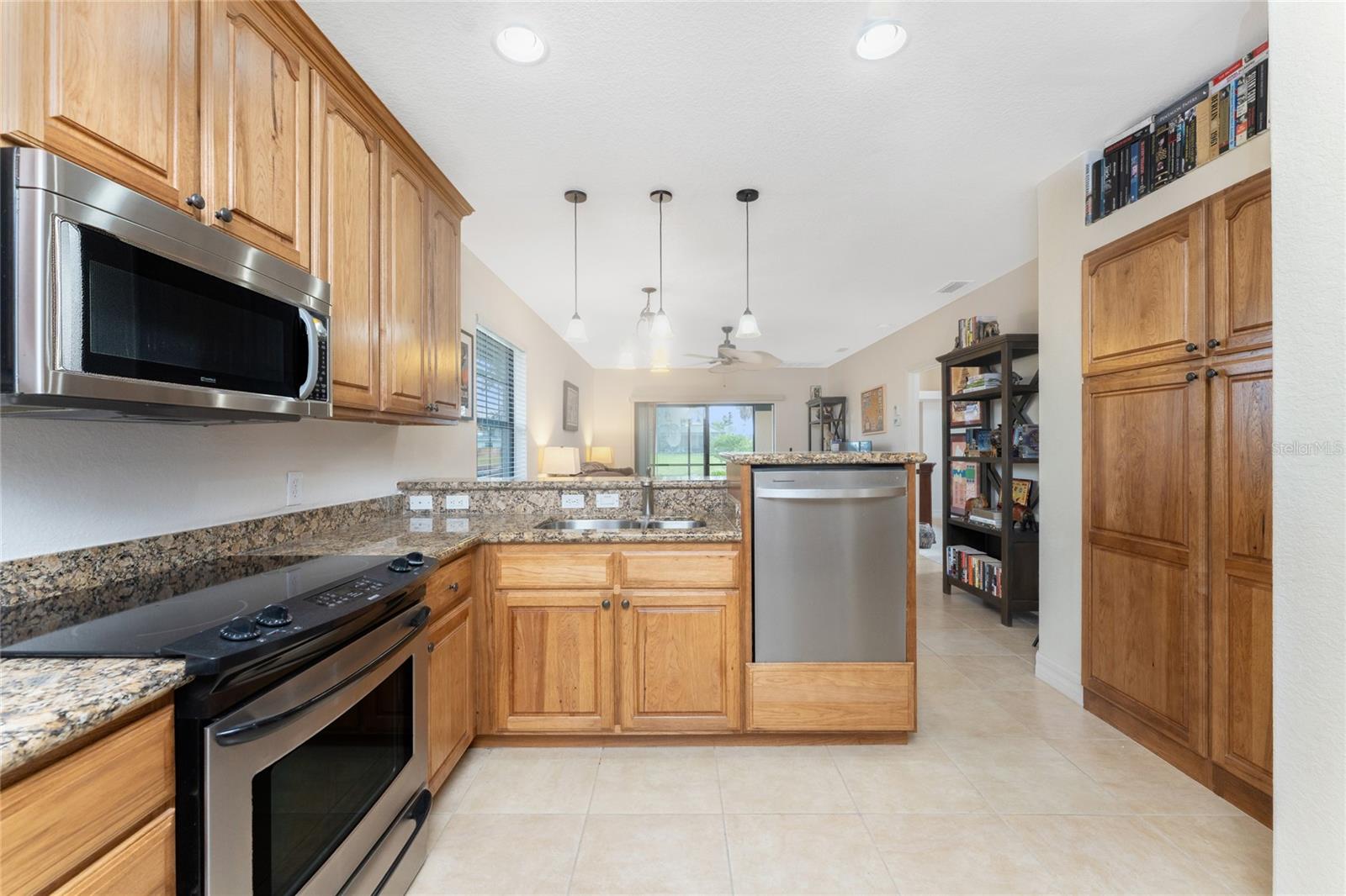 DEL RIO/ROTONDA - Residential