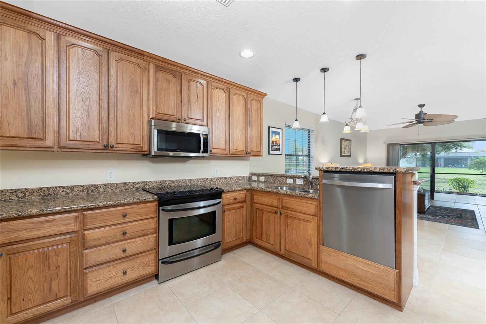 DEL RIO/ROTONDA - Residential