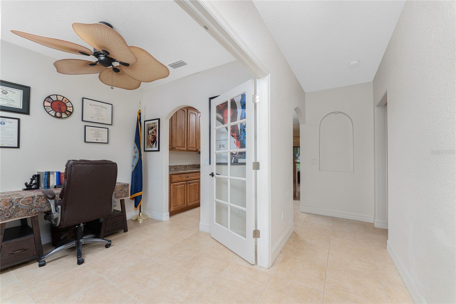 DEL RIO/ROTONDA - Residential