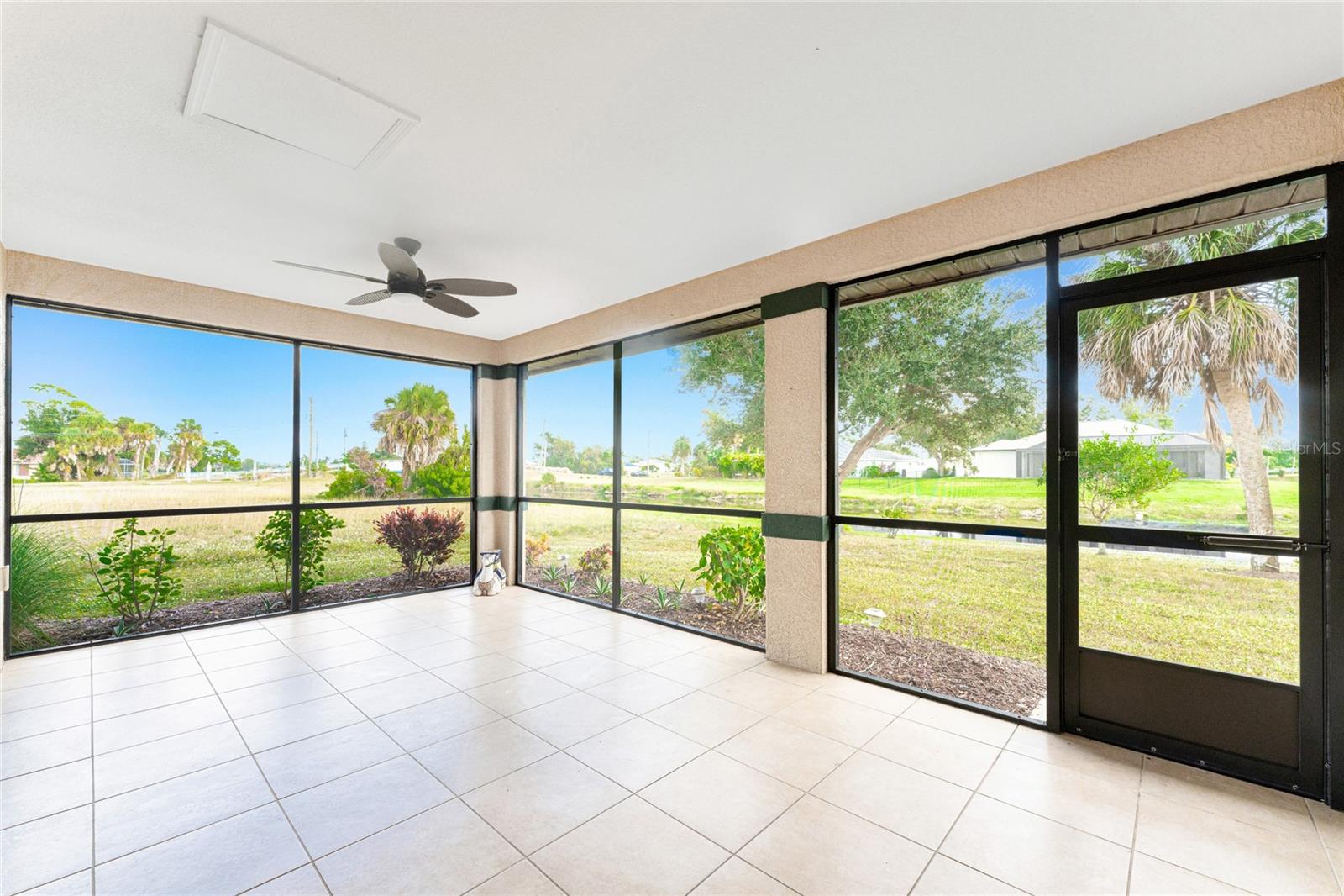 DEL RIO/ROTONDA - Residential