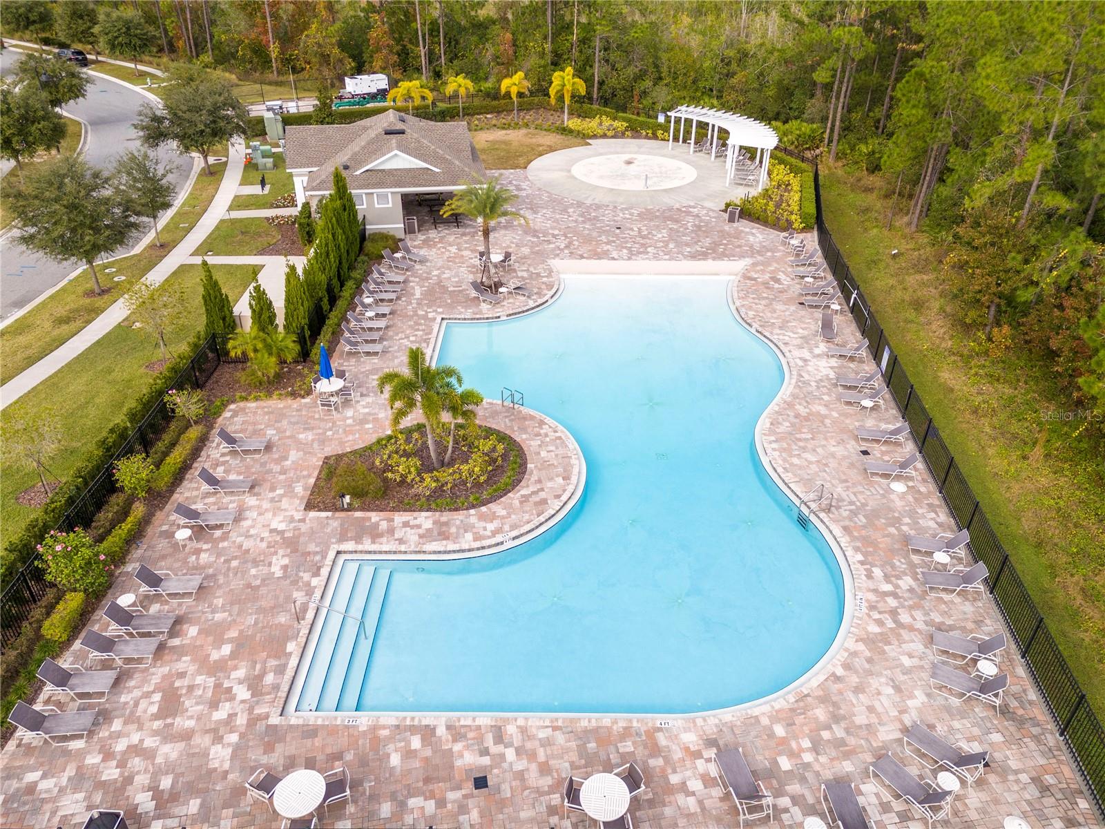 WINDING BAY PH 2 - Residential