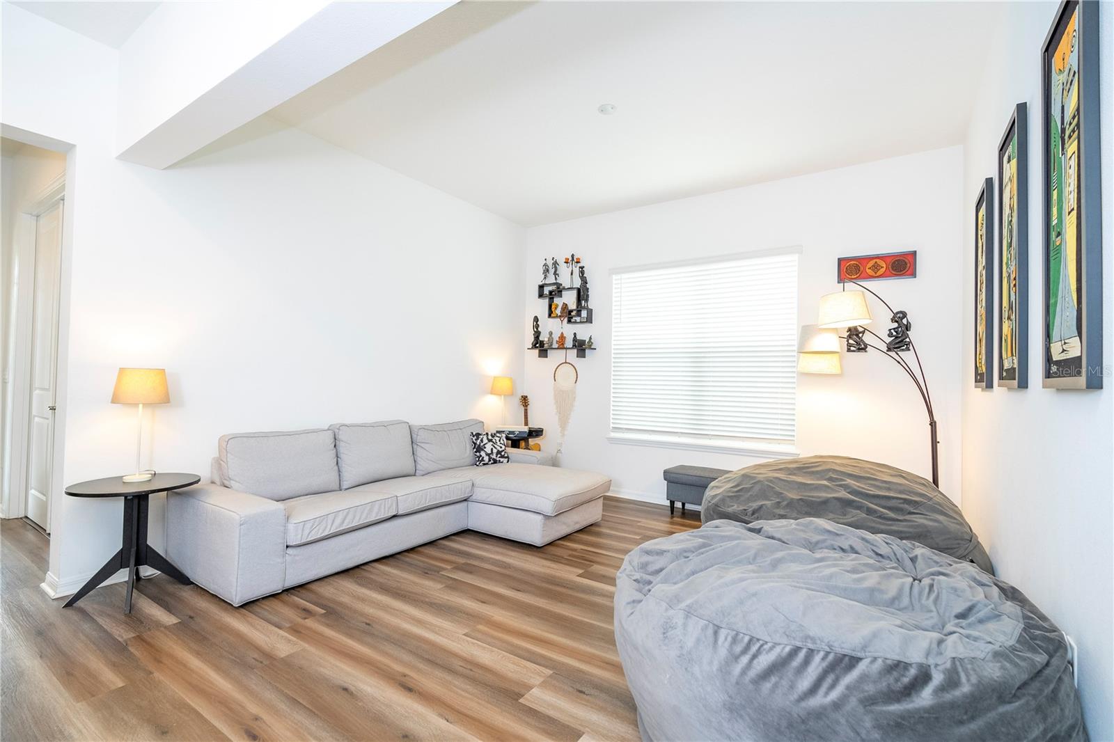 WINDING BAY PH 2 - Residential