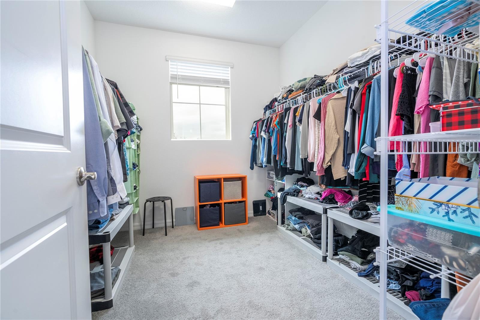 WINDING BAY PH 2 - Residential