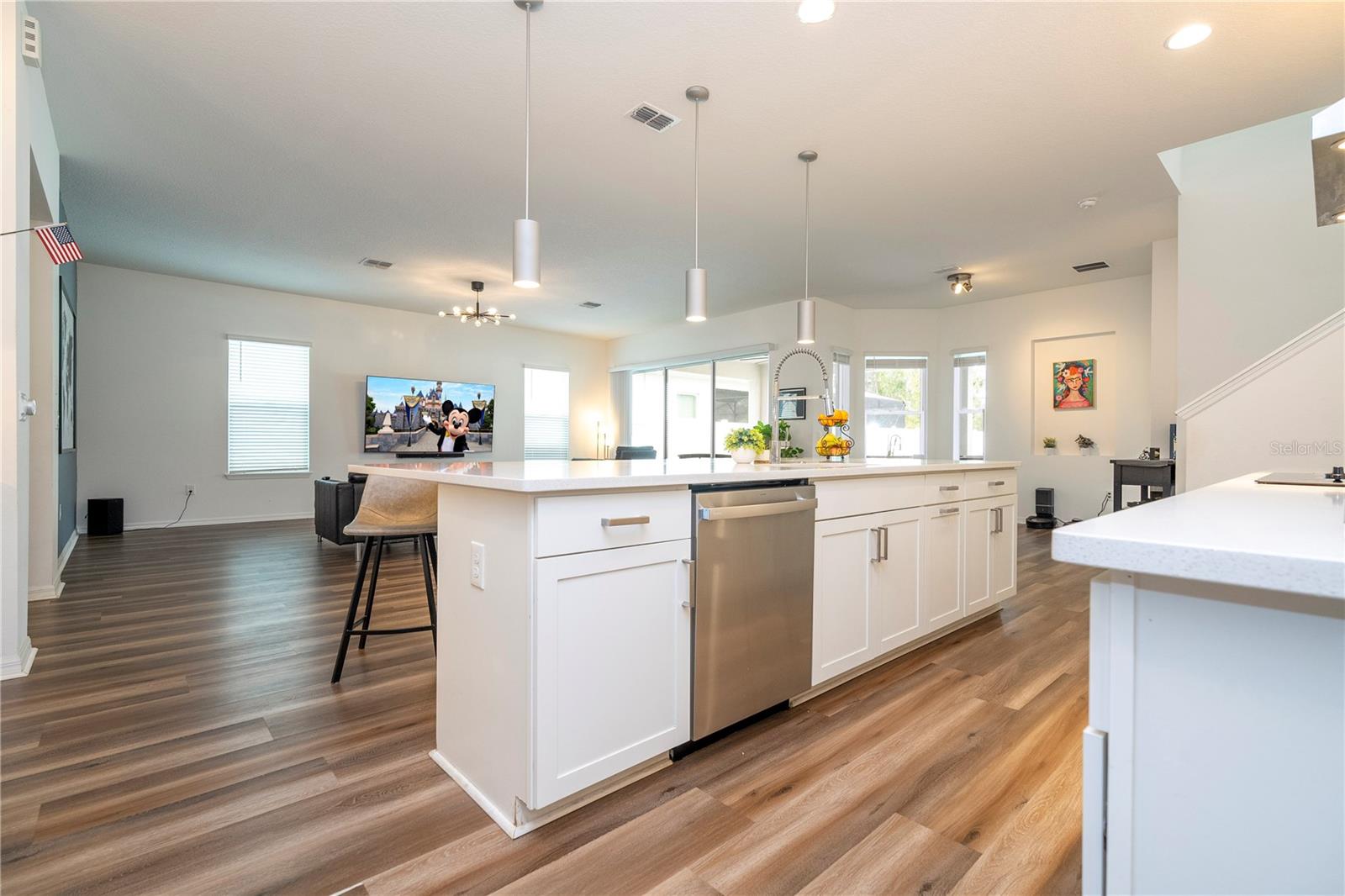 WINDING BAY PH 2 - Residential