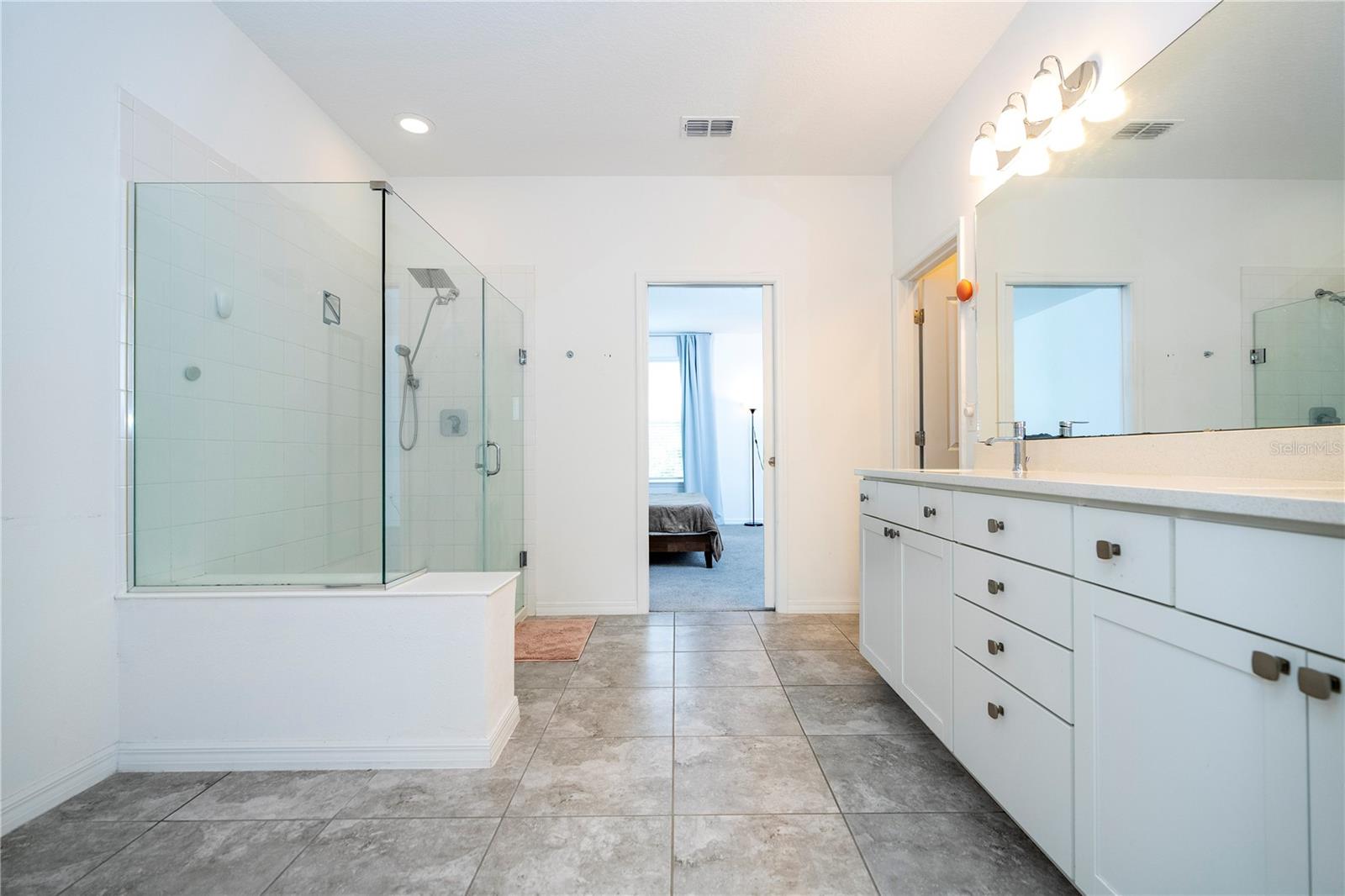 WINDING BAY PH 2 - Residential