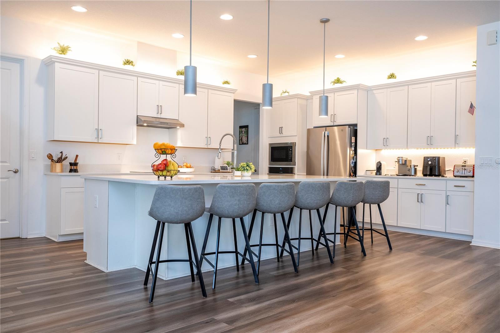 WINDING BAY PH 2 - Residential