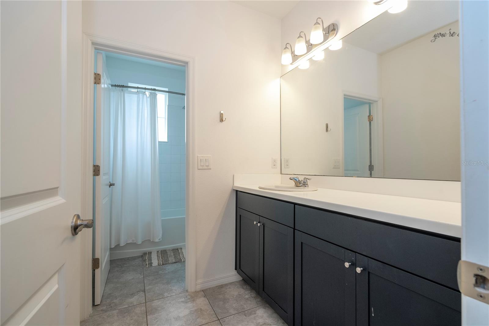 WINDING BAY PH 2 - Residential