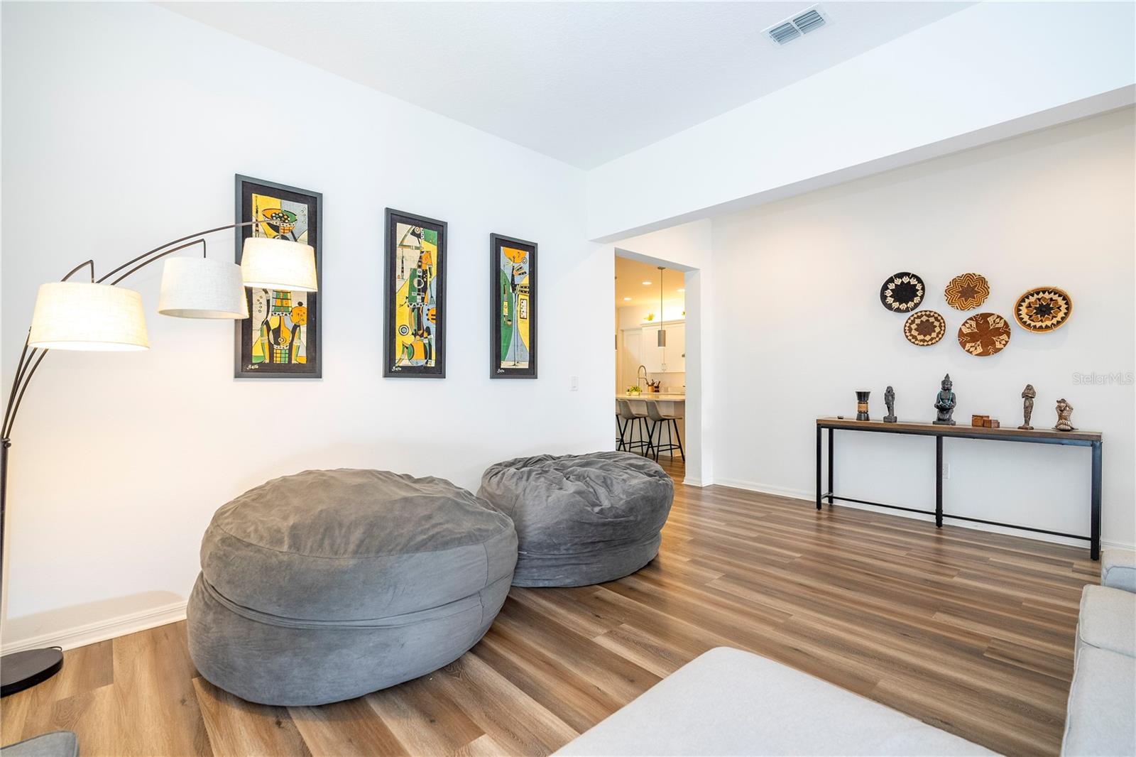 WINDING BAY PH 2 - Residential