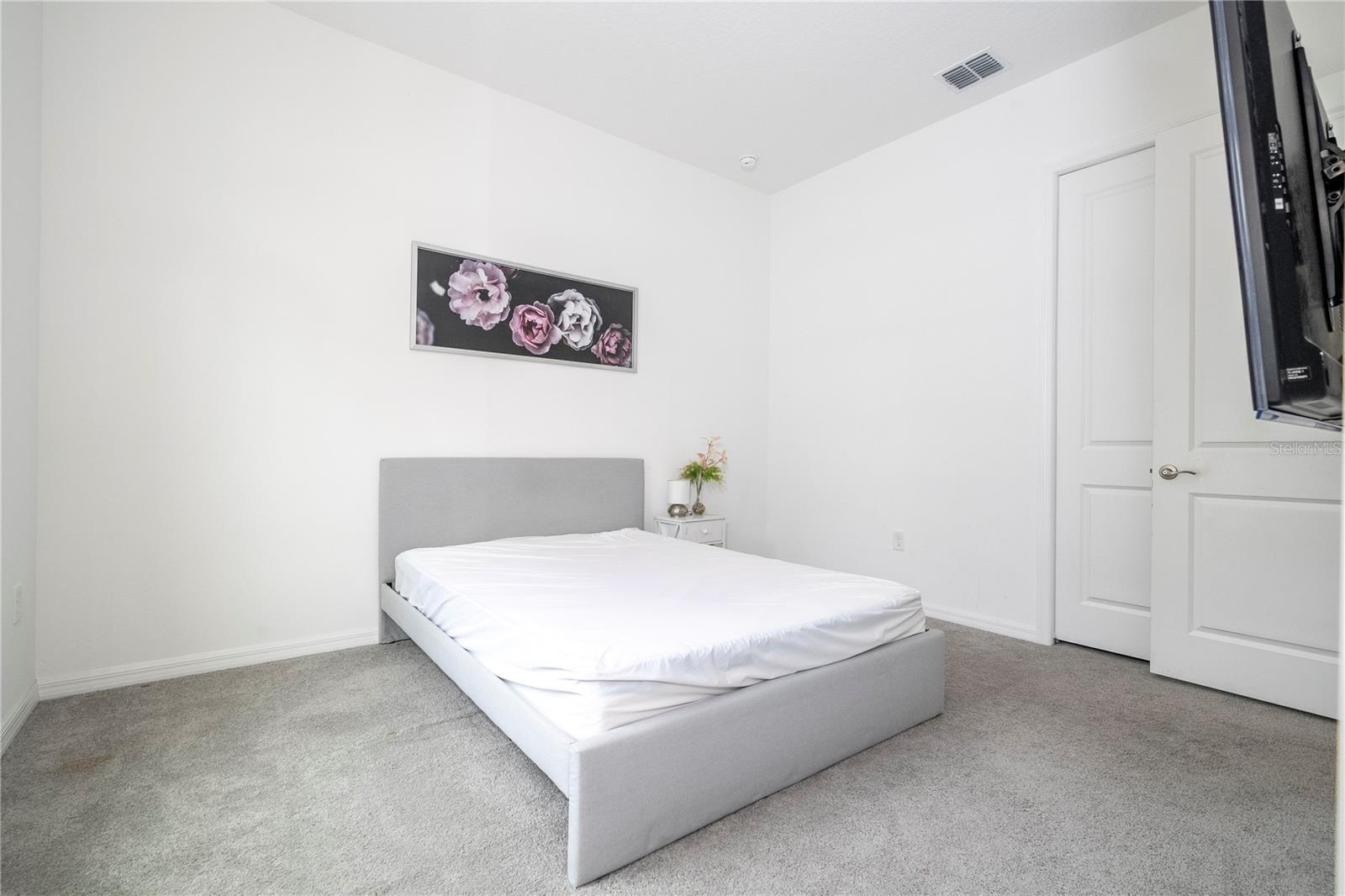 WINDING BAY PH 2 - Residential