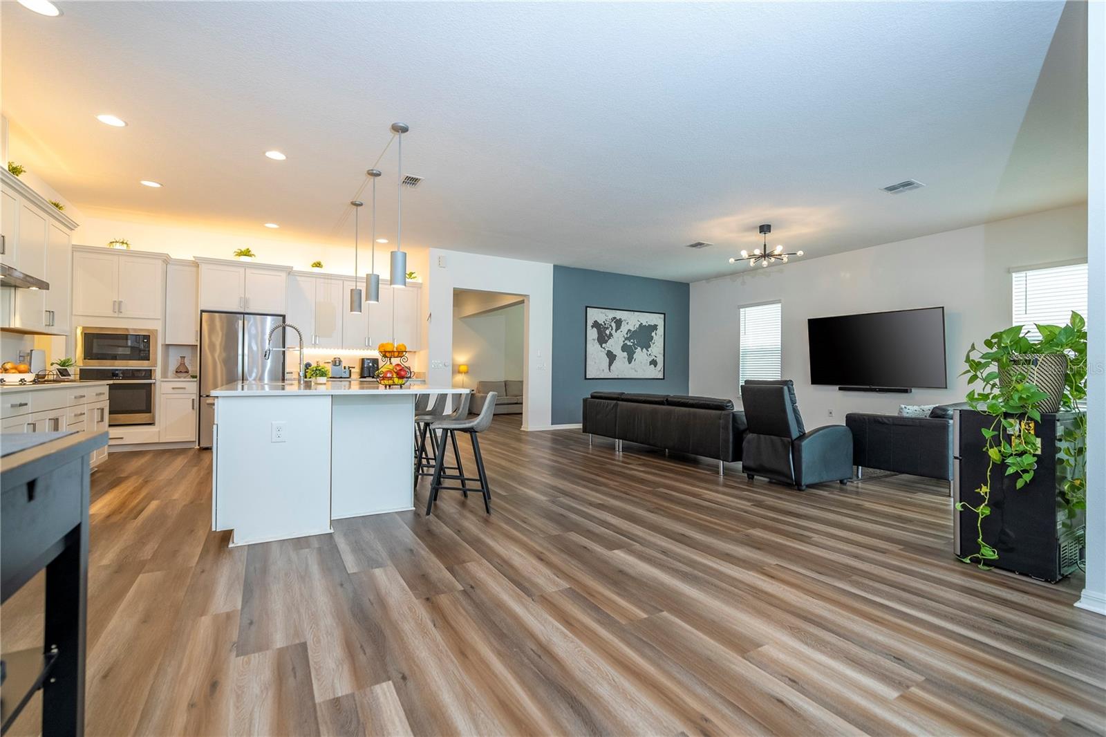 WINDING BAY PH 2 - Residential