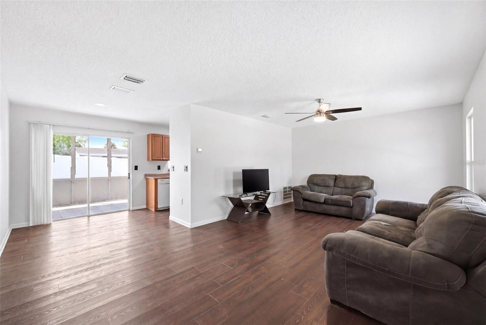 CITRUS SPGS UNIT 02 - Residential