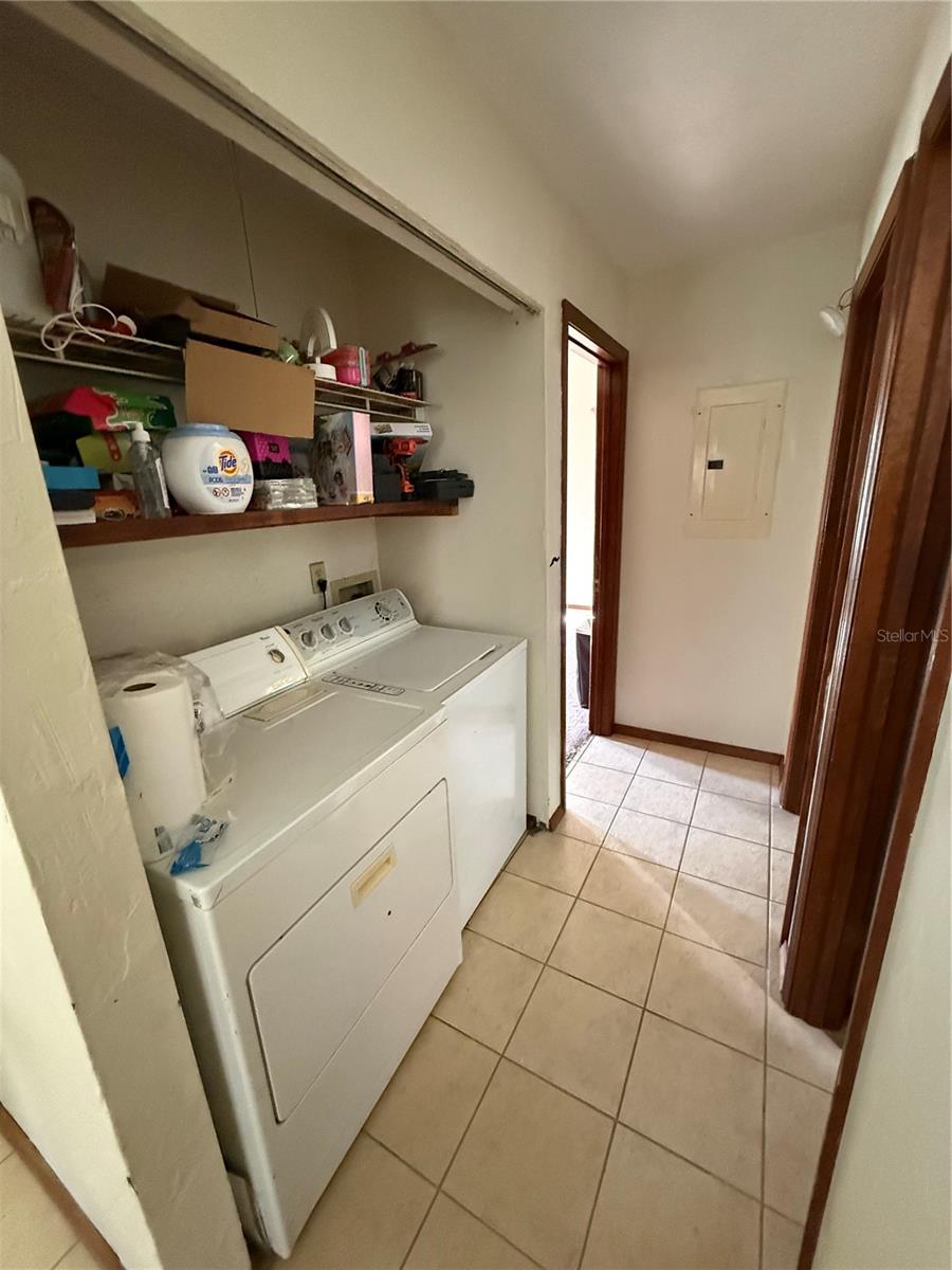 MELROSE SPGS - Residential