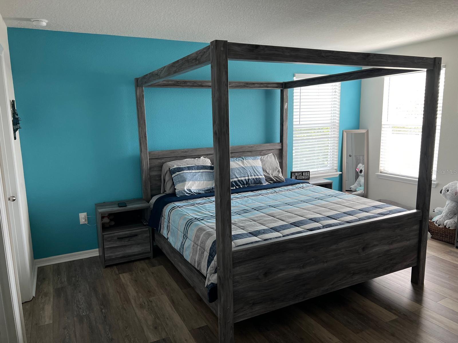 VICTORIA TRLS NORTHWEST 7 PH 2 - Residential Lease