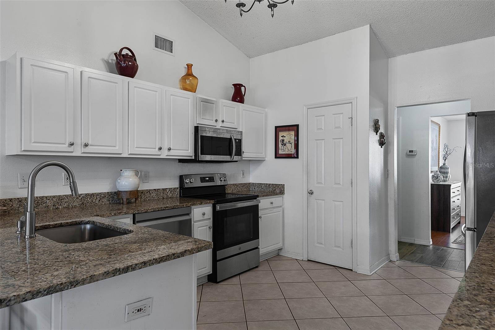 DEERWOOD REP BLK 20 PINE LAKES GOLF COURSE - Residential