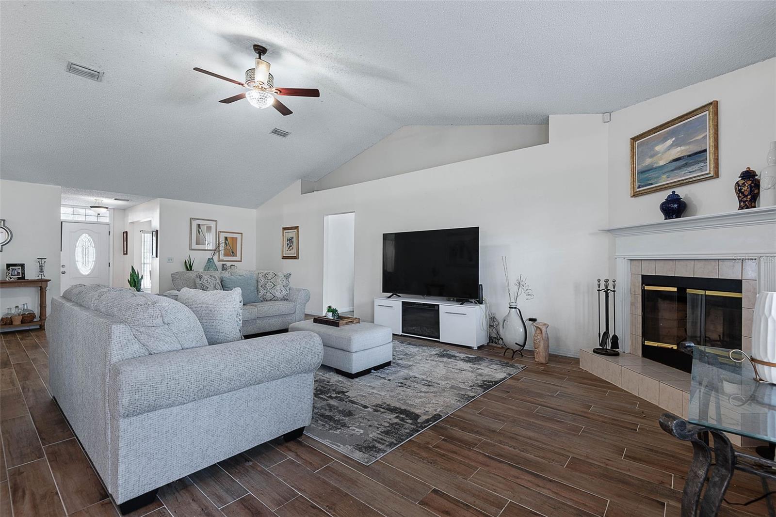 DEERWOOD REP BLK 20 PINE LAKES GOLF COURSE - Residential