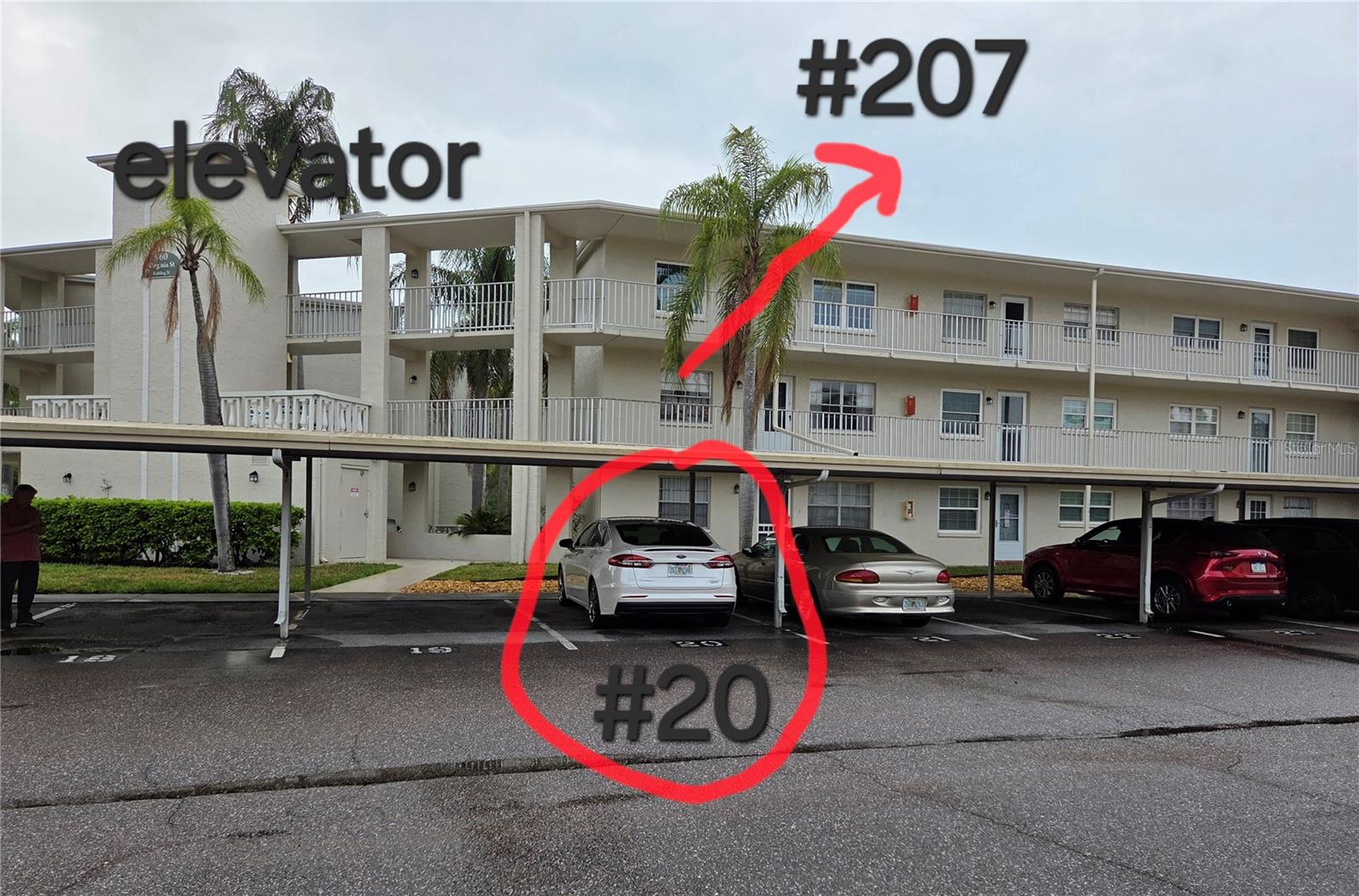 960 VIRGINIA STREET 207