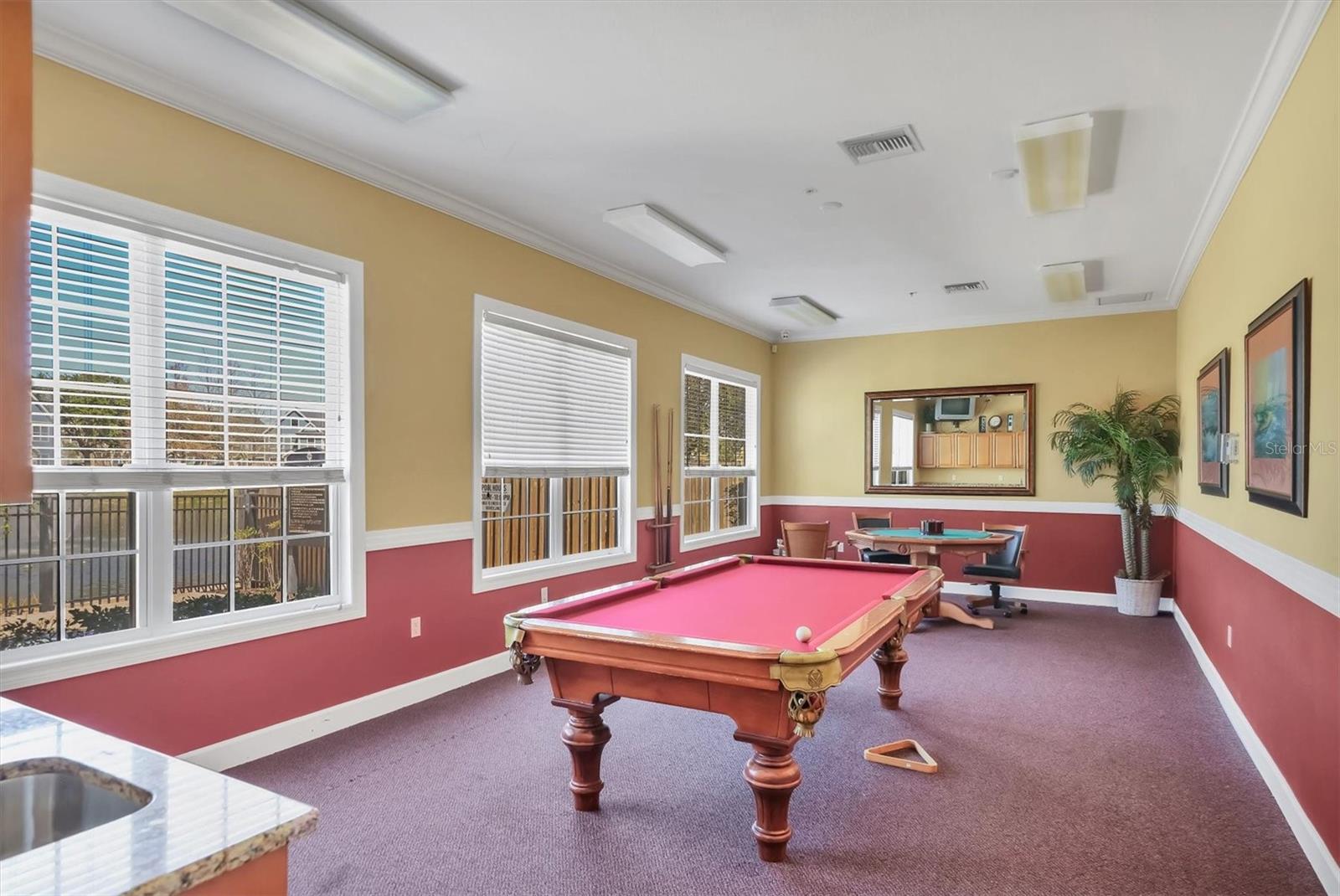 ADMIRALS WALK - Residential