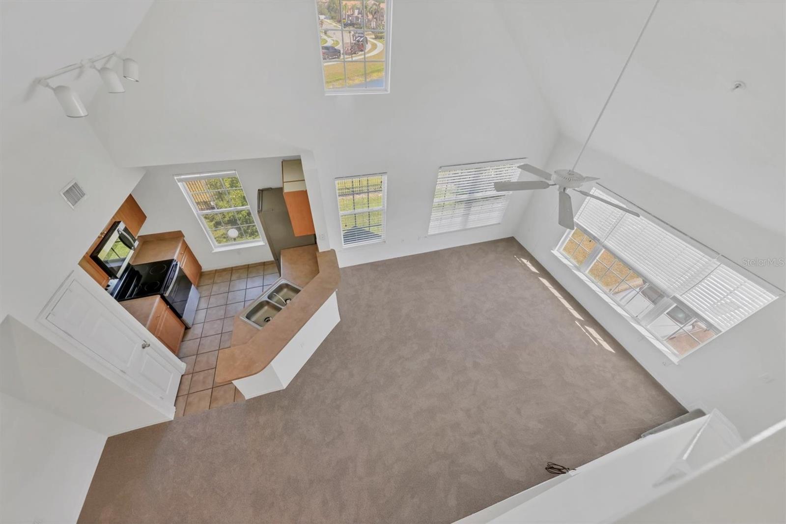 ADMIRALS WALK - Residential