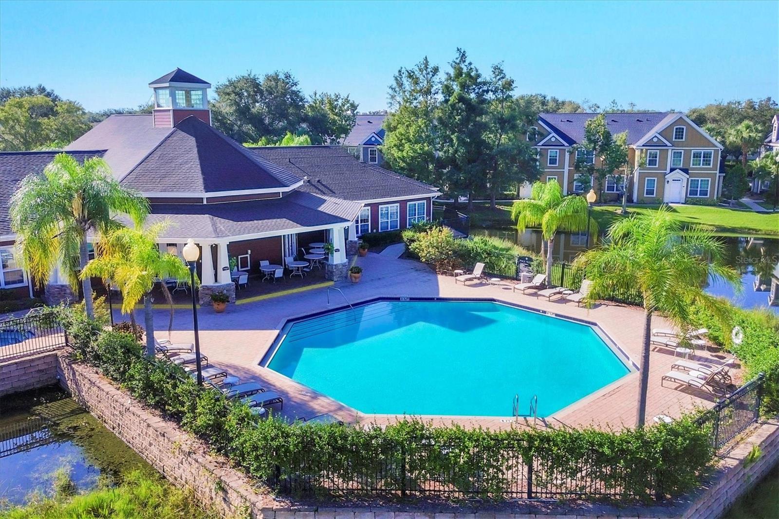 ADMIRALS WALK - Residential