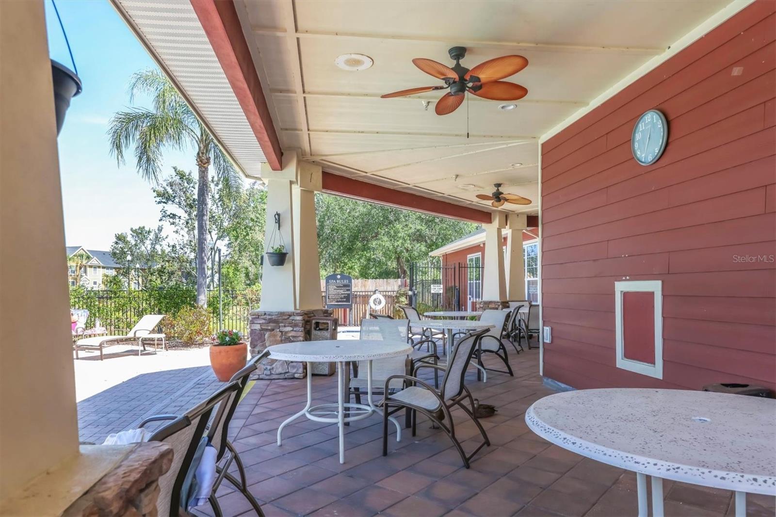 ADMIRALS WALK - Residential