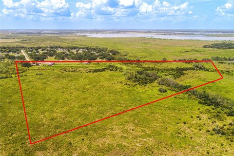 Photo of 4706 County Road 557a, Polk City, FL 33868 (MLS # L4962614)