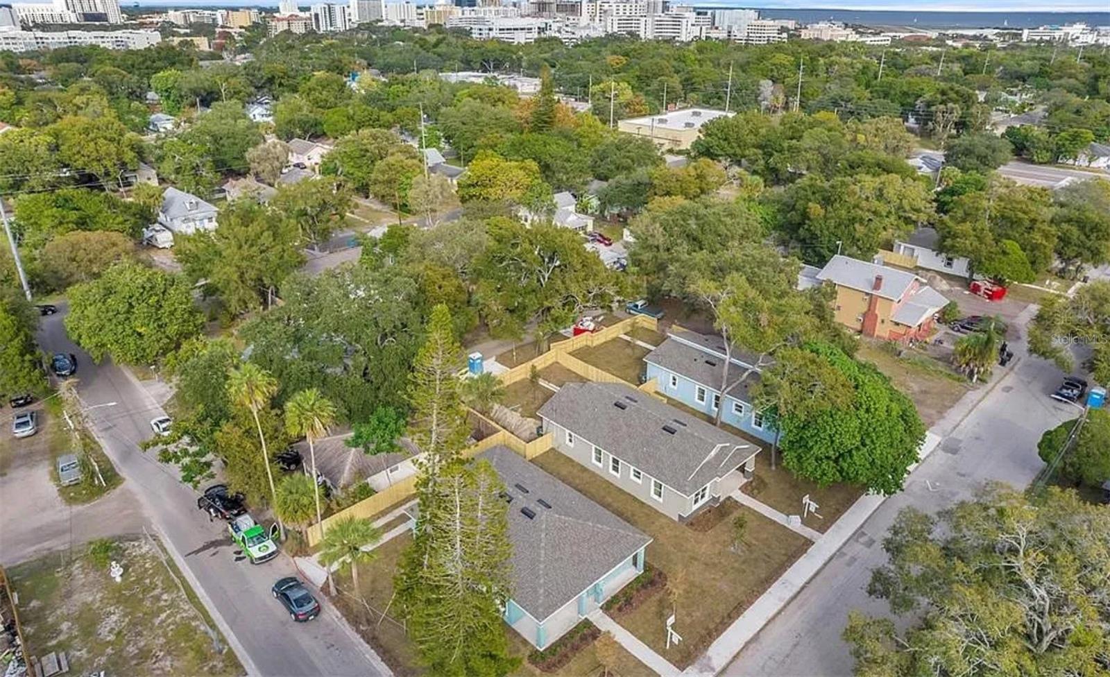 GREENWOOD PARK - Residential Lease