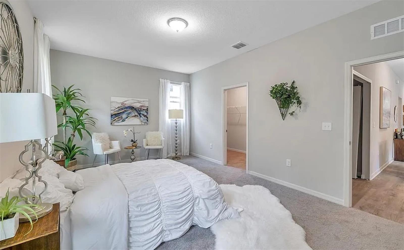 GREENWOOD PARK - Residential Lease