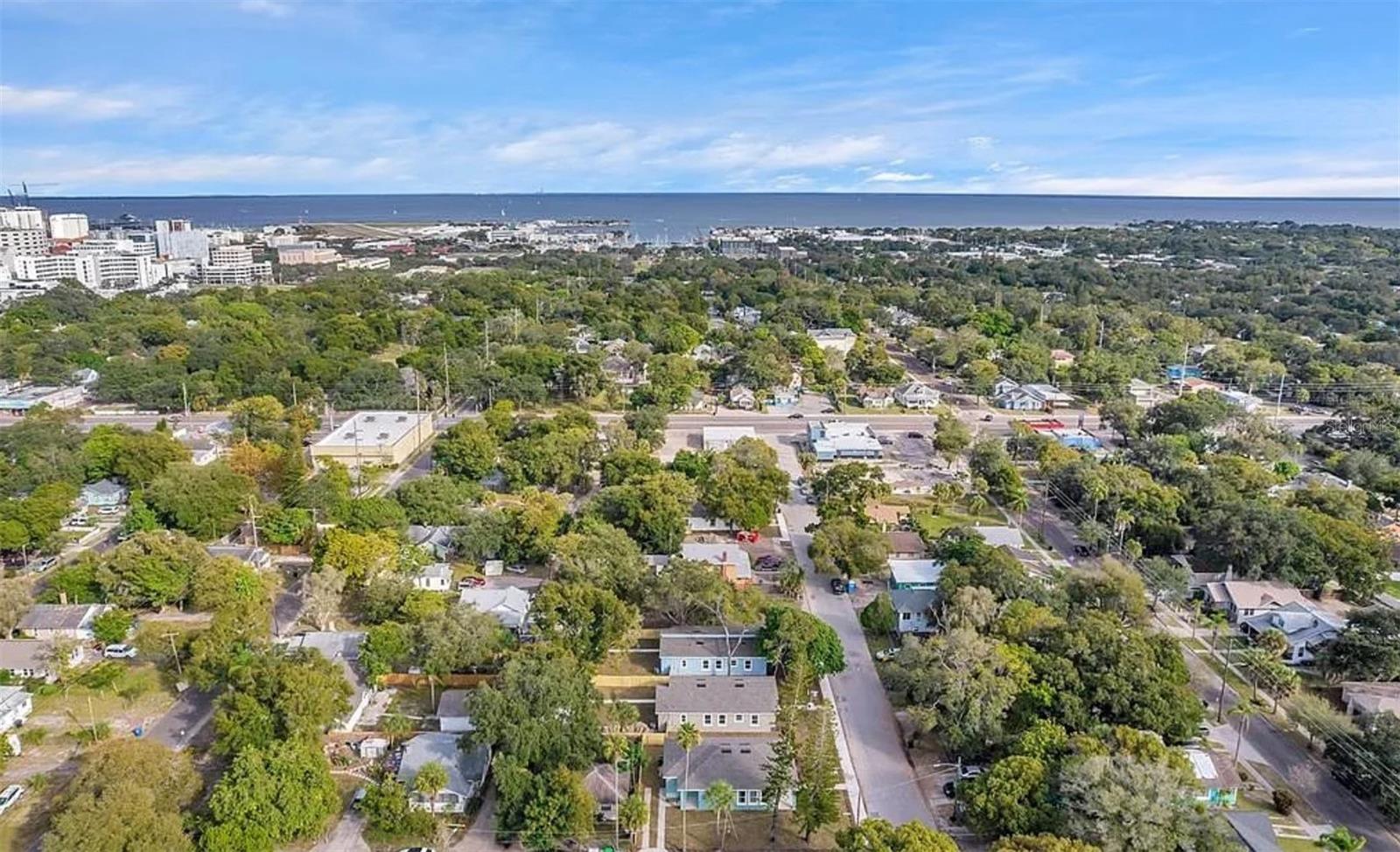 GREENWOOD PARK - Residential Lease