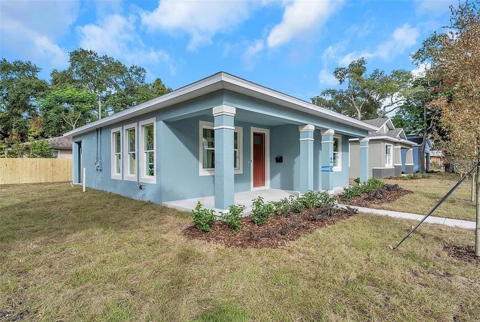 GREENWOOD PARK - Residential Lease