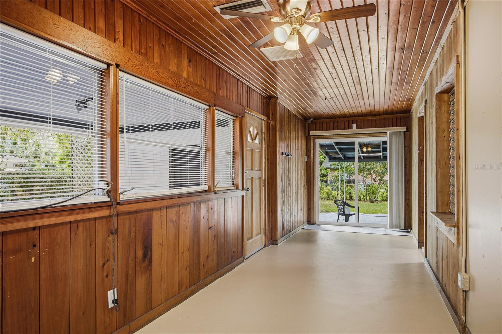 JACKS SUB REP LAKE FOREST EMS - Residential