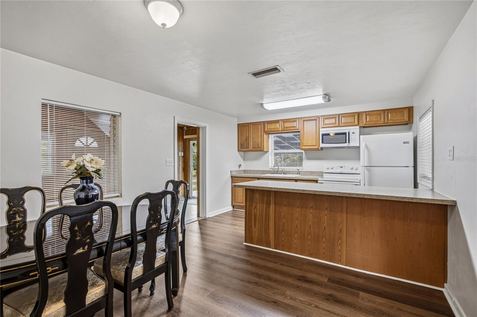 JACKS SUB REP LAKE FOREST EMS - Residential