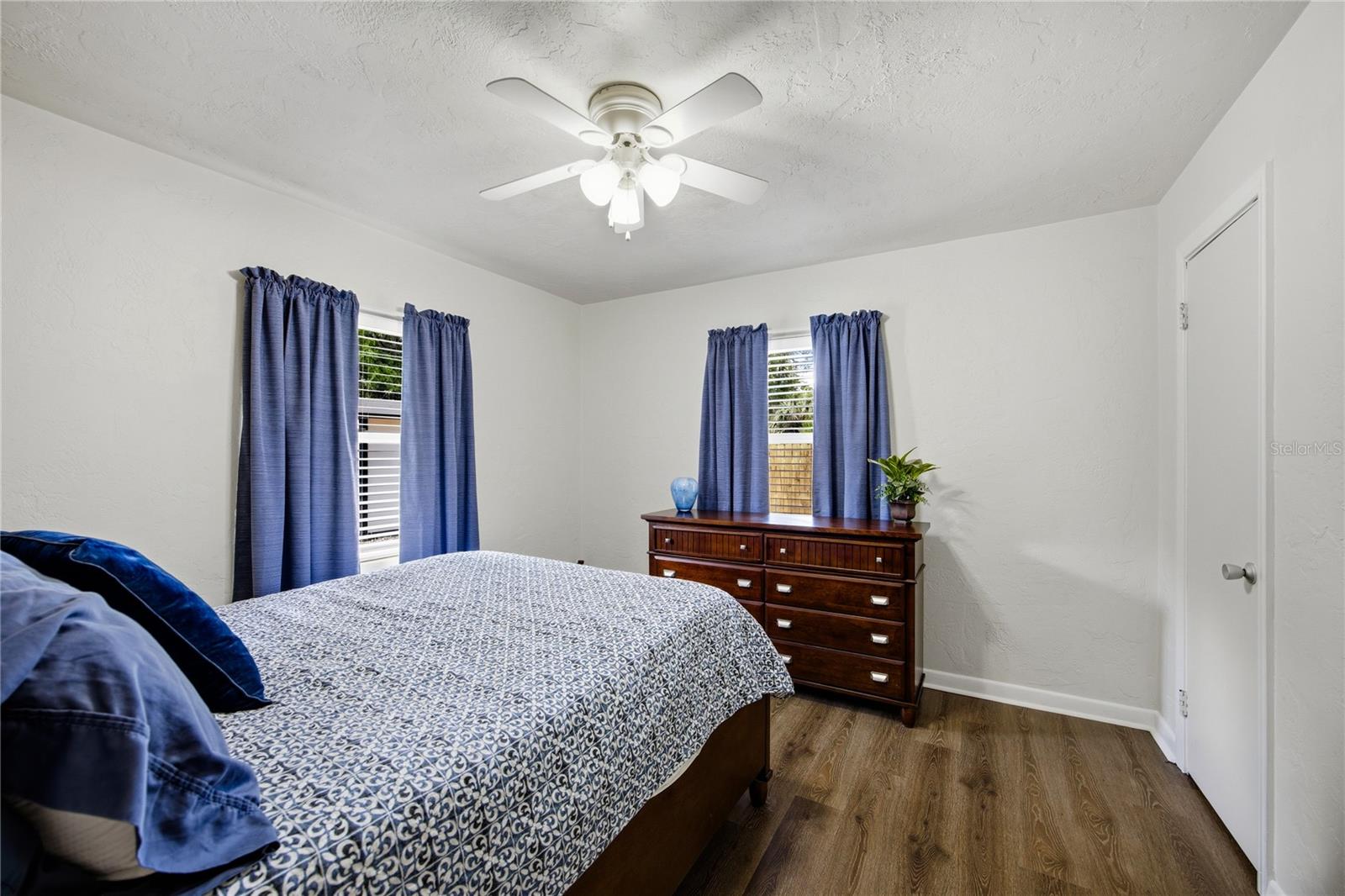 JACKS SUB REP LAKE FOREST EMS - Residential