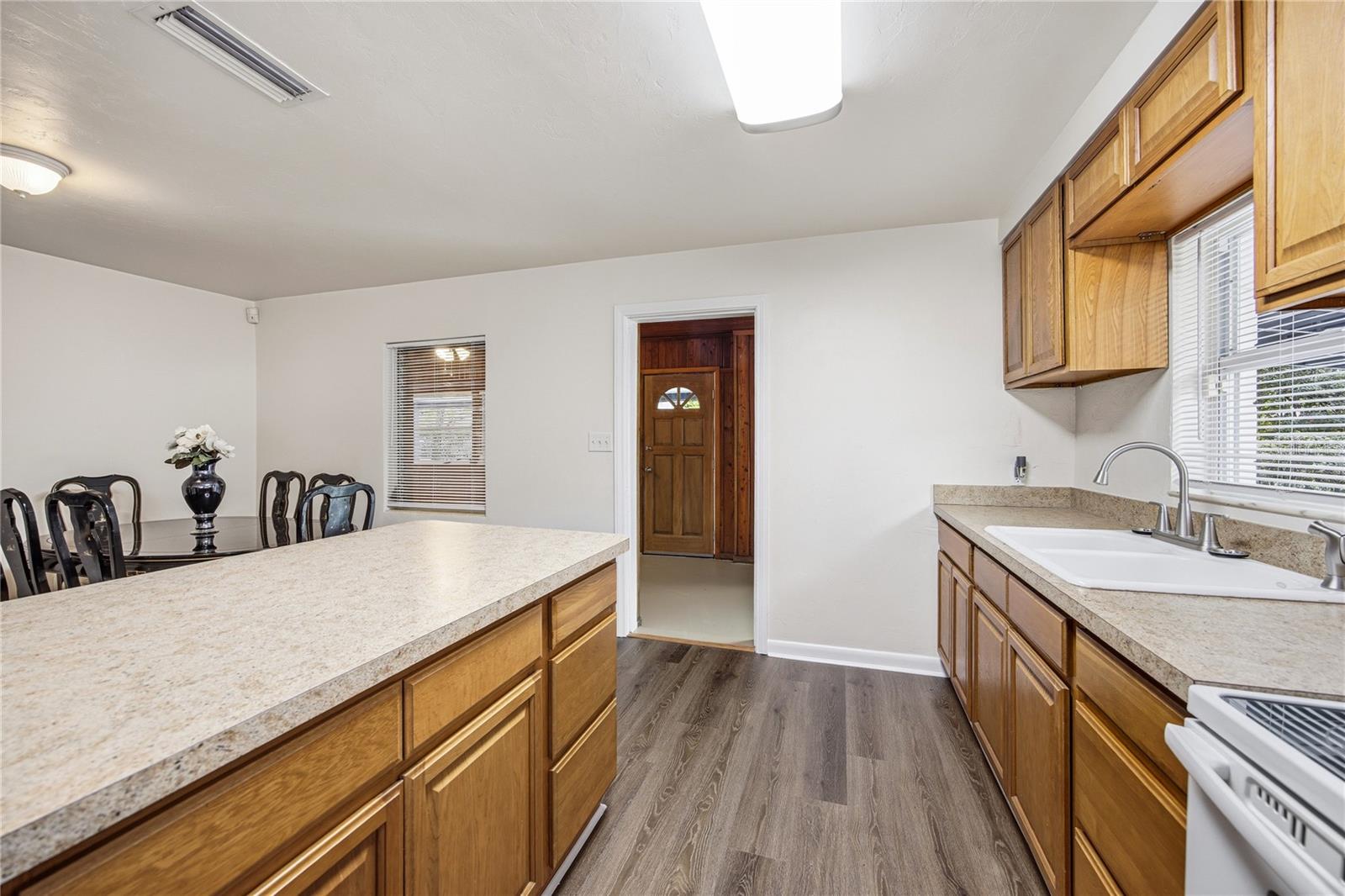 JACKS SUB REP LAKE FOREST EMS - Residential