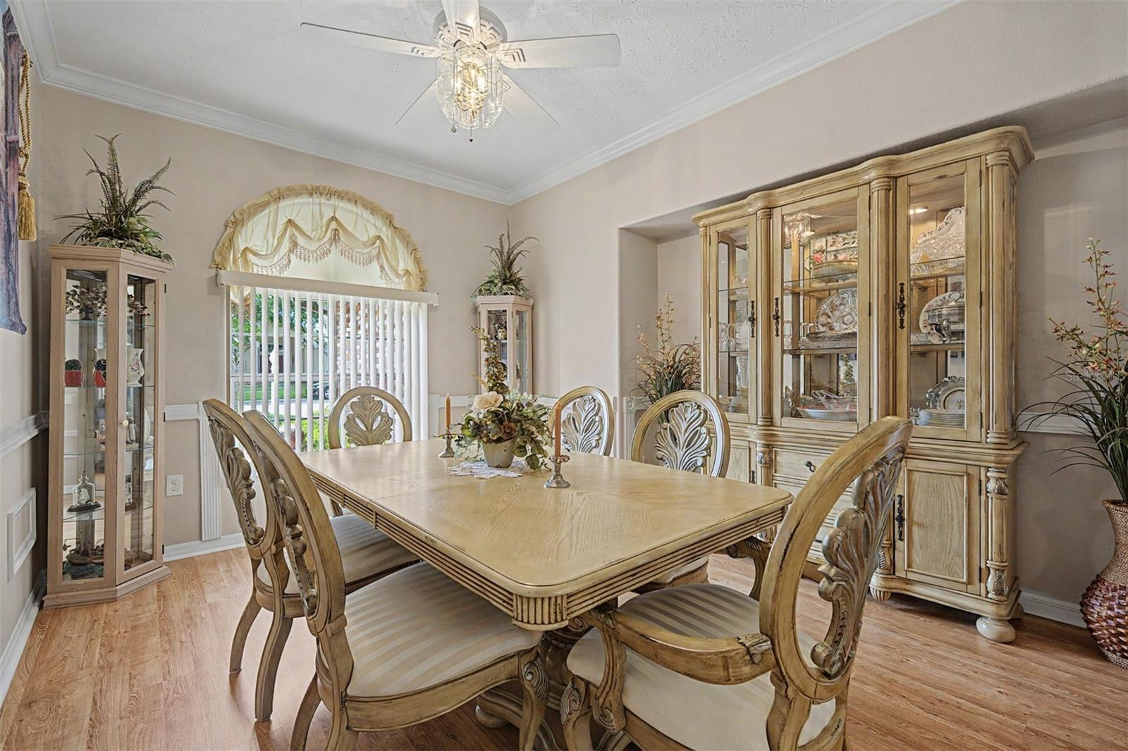 SILVER OAKS - Residential