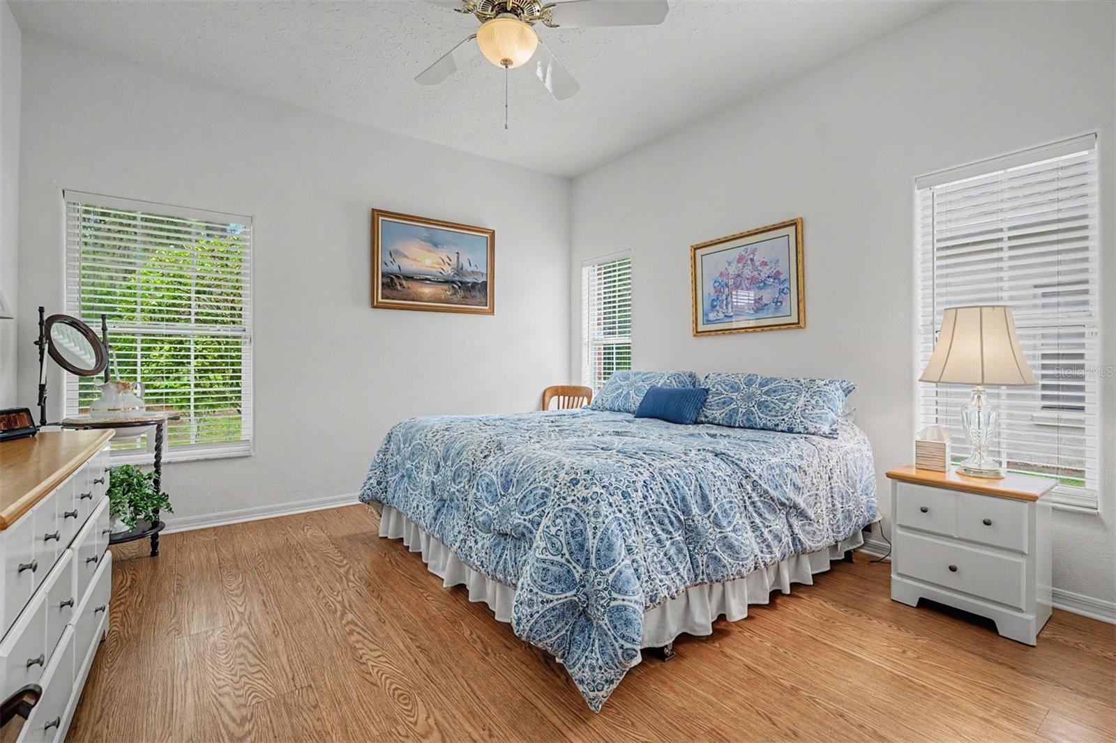 SILVER OAKS - Residential