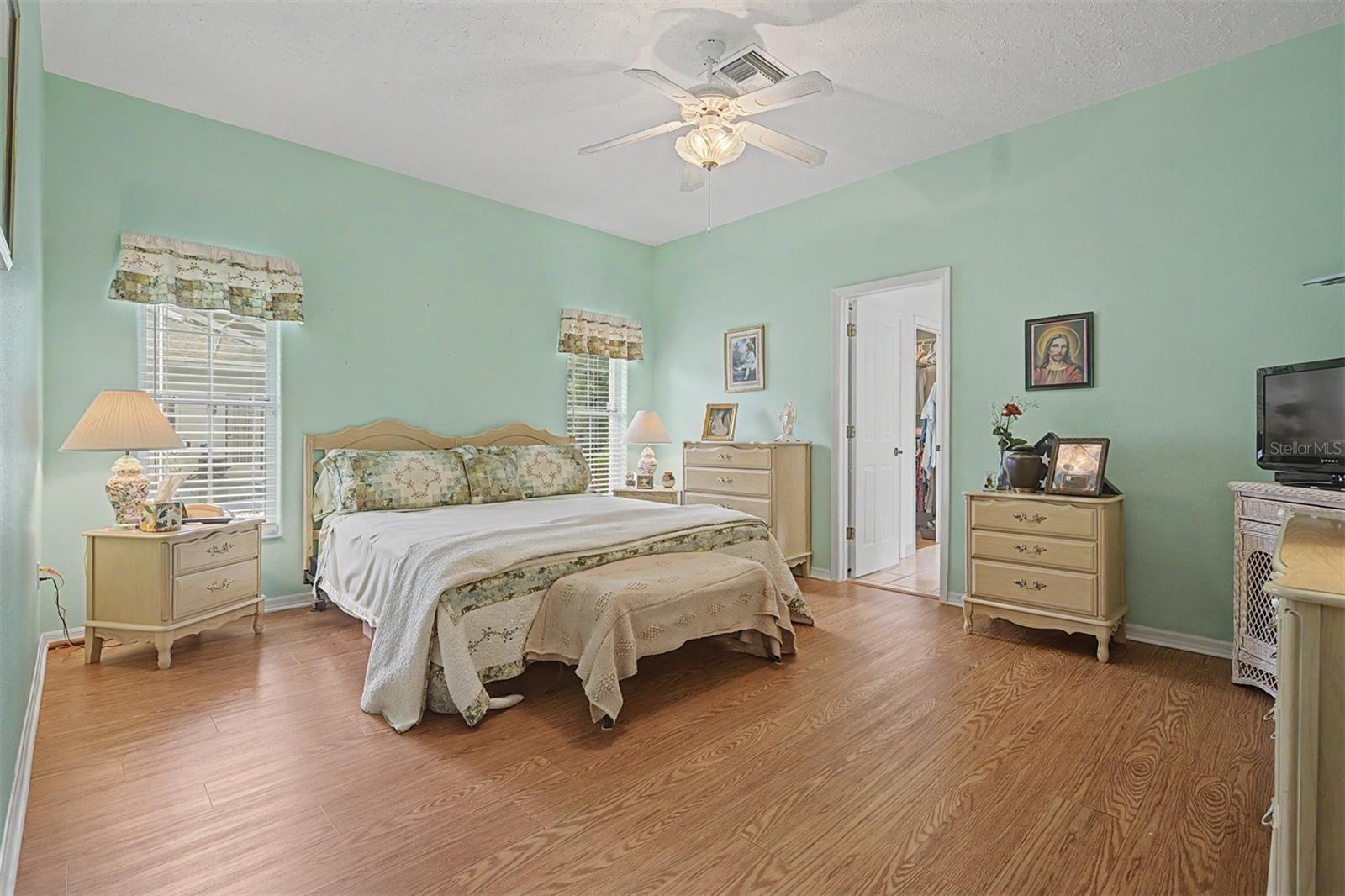 SILVER OAKS - Residential