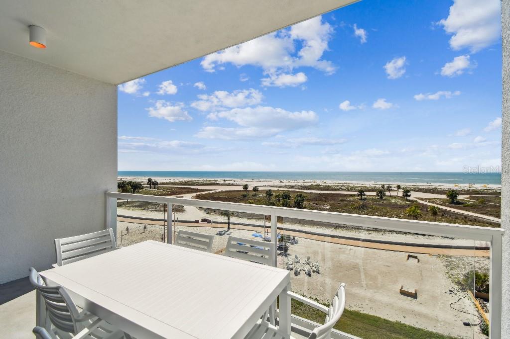 11500 GULF BOULEVARD 513
