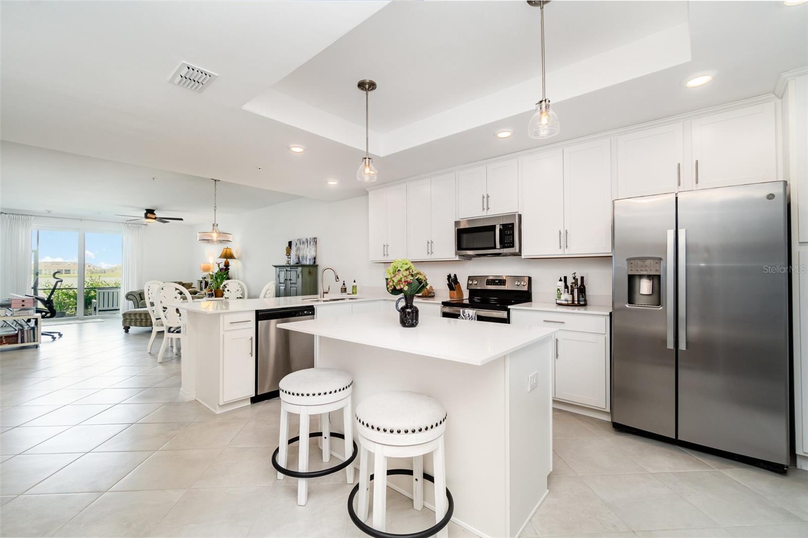 15940 GRASSLAND LANE 2512